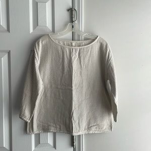 Eileen Fisher NWT. Reversible top